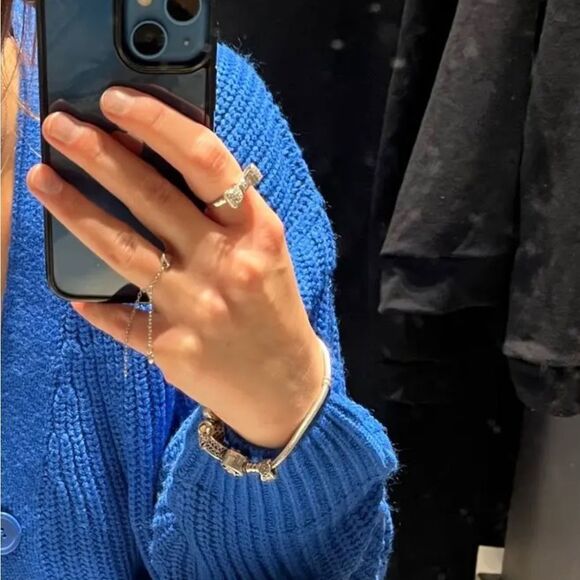 Cute Bow Rings White Gold Plated 6,7,8 - Picture 2 of 4